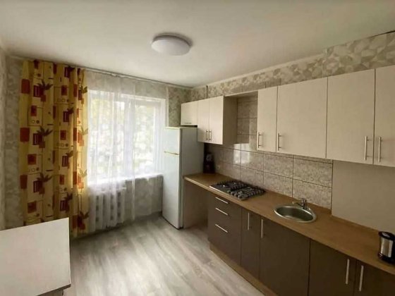 3к Центр будинок нового планування \ гарний стан / 2% оформлення Хмельницький