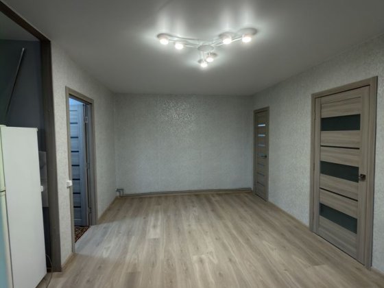 2-кімнатна квартира з євроремонтом вул.Свободи Шостка