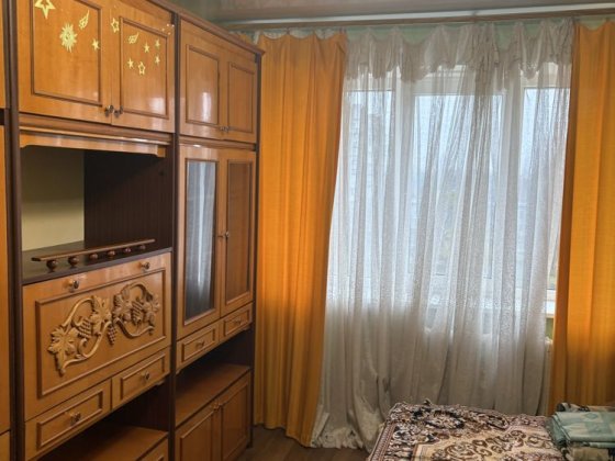 Продаеєтся 1 кім,квартира с меблями,та технікою поб. Шостка