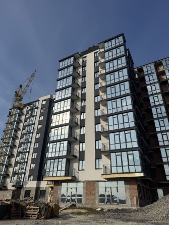 Остання пропозиція 2х кім квартири у новобудові з видом на озеро м. Шептицький - фото 1