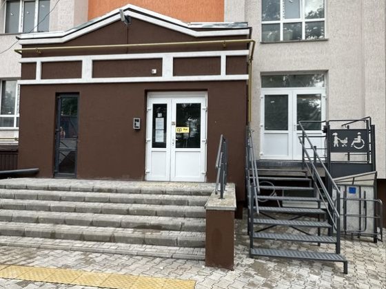 Продаж 2к поруч з центром міста та парком І. Франка Хмельницкий