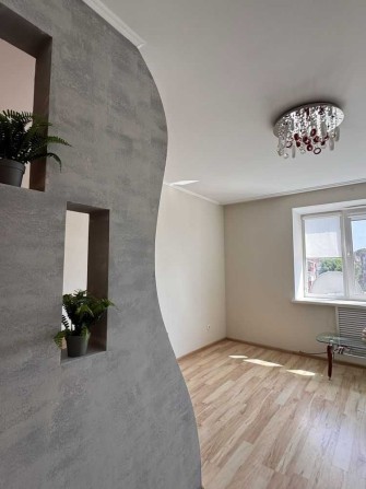 Шикарна двокімнатна квартира в центрі міста - фото 1