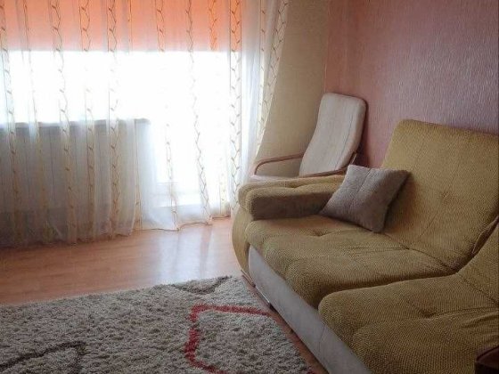 Затишна 3-к квартира (64 м²) з частковим меблюванням Шостка