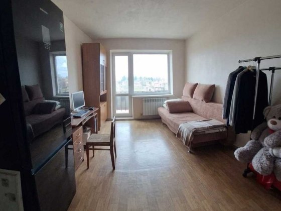 Продам 1 комнатную квартиру в Чугуеве Чугуїв