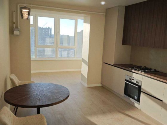 Простора 2К з неймовірним краєвидом | Зданий будинок | Озерна Хмельницький