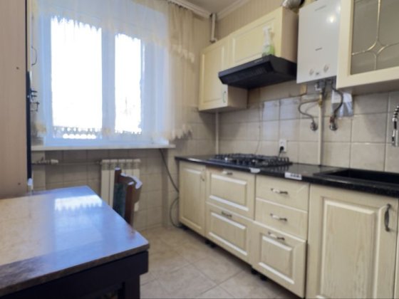 Продаж 2к. Район філармонії Хмельницкий