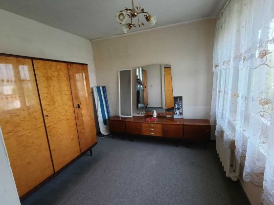 Квартира з косметичним ремонтом