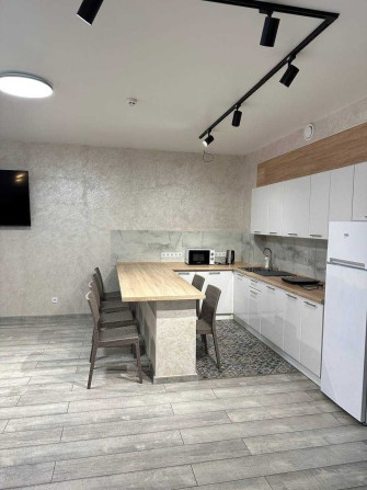 продаж квартири 2к+ Виставка - фото 1