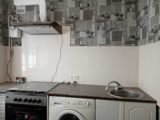 Продам 1-но комнатную квартиру в центре - Площадь Нікополь