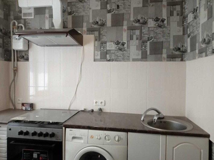 Продам 1-но комнатную квартиру в центре - Площадь - фото 1