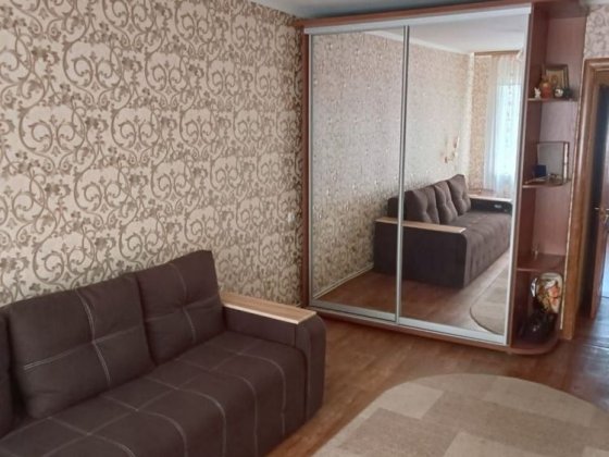 Продам 2-х кімнатну квартиру з ремонтом в центрі міста. Никополь