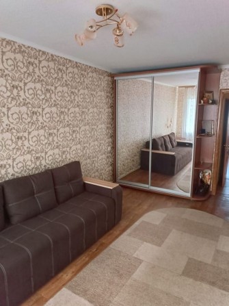 Продам 2-х кімнатну квартиру з ремонтом в центрі міста. - фото 1