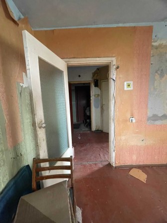 Центр, вул. Прибузька – 1 кімната, 31 м², можливий ремонт на свій смак - фото 1