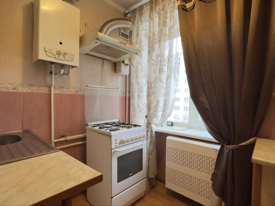 Продаж 2к  по вулиці Зарічанській поруч з центром міста Хмельницкий