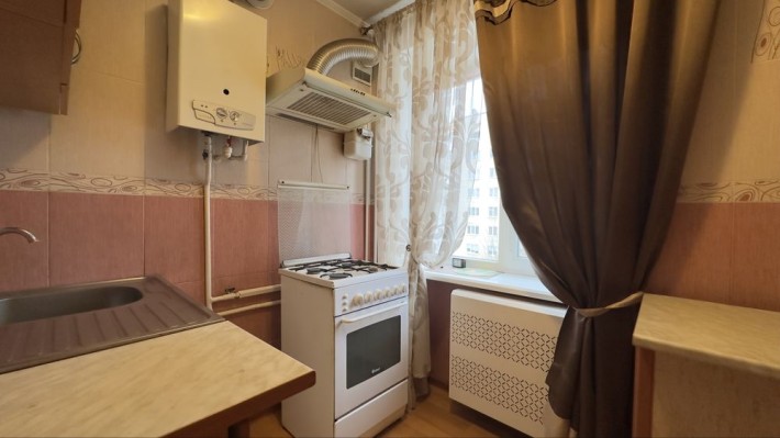 Продаж 2к  по вулиці Зарічанській поруч з центром міста - фото 1