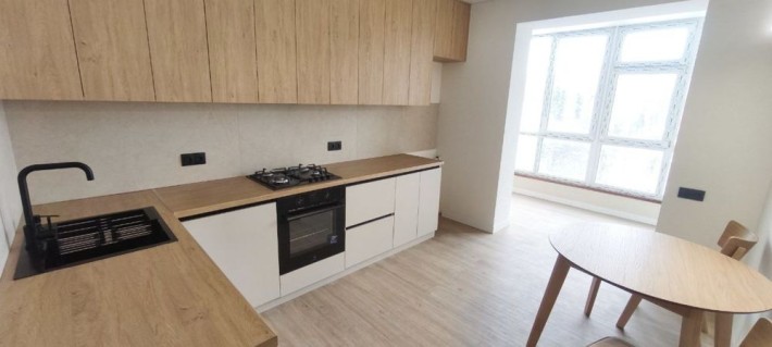 2 кімнатна квартира з євроремонтом - фото 1