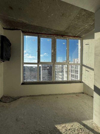 Продаж квартири Пів-Зах велика з чорновими роботами. 2%  податок - фото 1