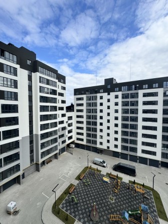 Продаж 2к.кв. Діє переуступка, ЖК Автобіографія - фото 1