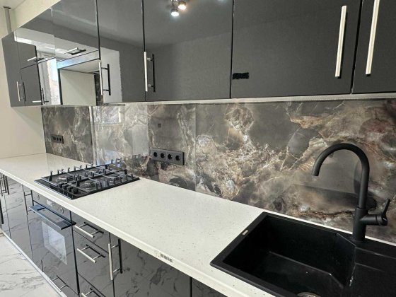 Простора квартира 81 м² від забудовника Рауш Хмельницький