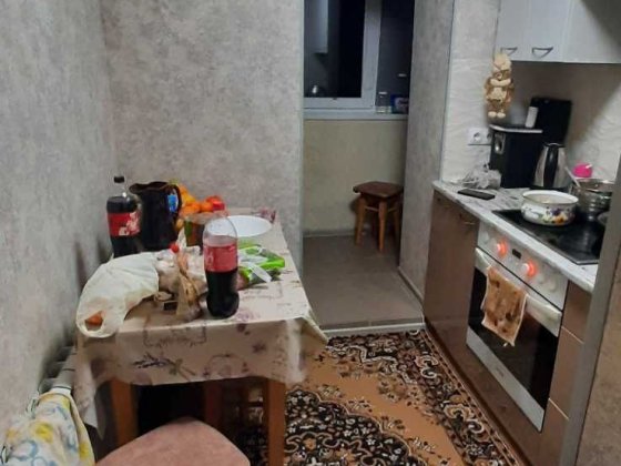 Те що ти шукав ,одно кімнатна Виставка, СУПЕР РОЗТАШУВАННЯ Хмельницкий