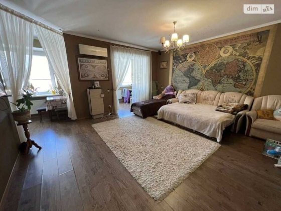 Продаю власну затишну квартиру на вулиці Зарічанській Хмельницький