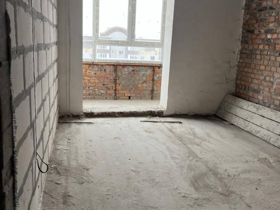 Простора 1к Виставка не кутова. Діє переуступка 21994 Хмельницкий