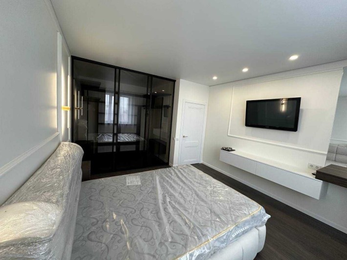 Гарна квартира Виставці з ремонтом(рауш) - фото 1