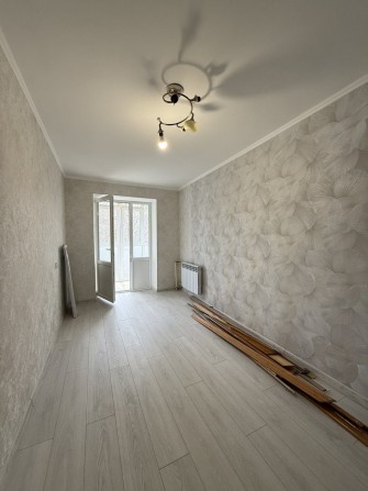 3к хрущовка не кутова ремонт готовий на 90%. Хороший Торг! 43108 - фото 1