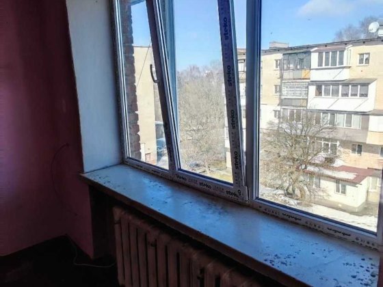 41112/ Затишна 1-кімнатна в зеленому районі біля ботанічного саду/ L.P Хмельницький