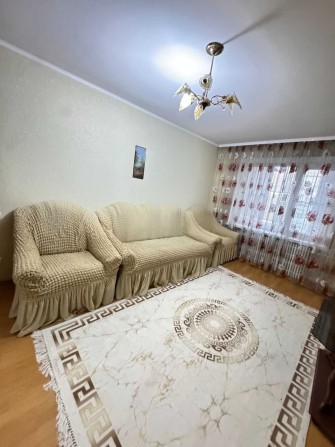 Продається 2-кімнатна повноцінна квартира. - фото 1