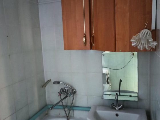 Продається однокімнатна квартира в одноповерховому цегляному будинку Хмельницький