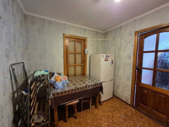 ТЕРМІНОВО! 2 кімнати з власною зоною кухні/43136 - фото 1