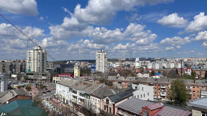 3 к.к. з якісним ремонтом в центрі по ціні новобудови після забудоників!!! id 41989 LOO - фото 1