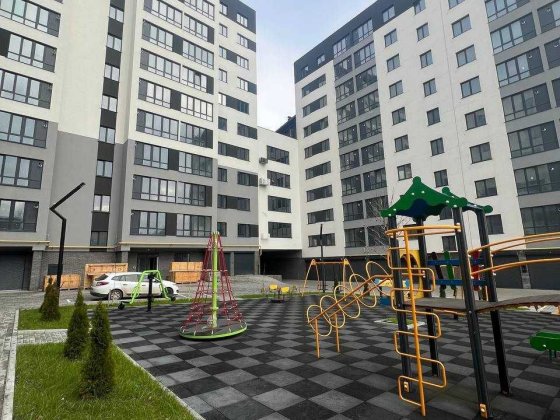 Терміновий продаж квартири. Район Виставка. Діє Переуступка. Хмельницкий