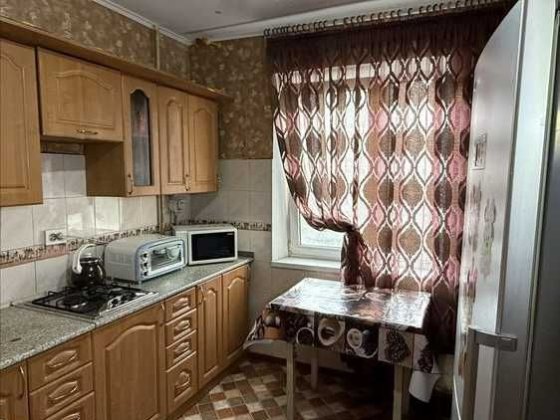 2к в гарному житловому стані(ПІдходить під державні програми) Хмельницький