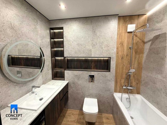 Продам 2х квартиру  ЖК Днепровская Брама 2, секция, 14 - фото 1