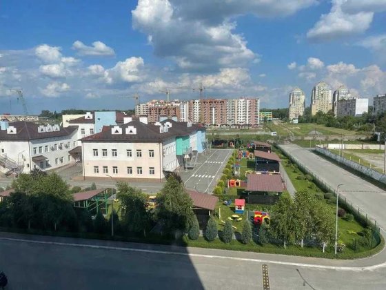 ПРОДАЖ квартири 94 кв.м., ЖК "СОДРУЖЕСТВО" - р-н ЖК "БРАМА", вул. Спортивна 1 Слобожанское