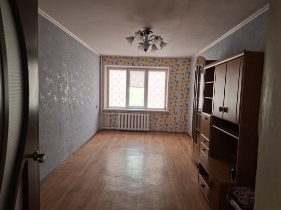 Продам 2к квартиру на ул Осенняя 4а Слобожанское