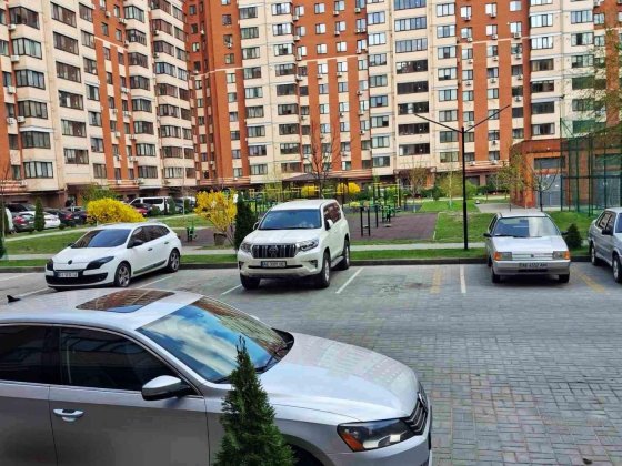 Брама-1 Кращий 3-й поверх  Автономне газове опалення Слобожанское