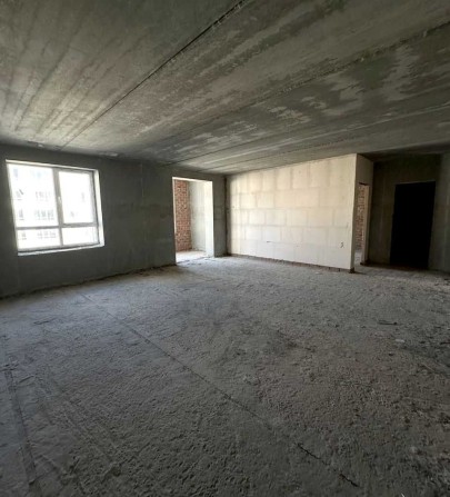 Продам 2-к квартиру (78м2) в ЖК Днепровская Брама 2 - фото 1