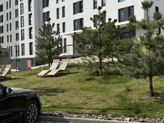 Продам 4-кімнатну квартиру ЖК «Квадрат» м.Ужгород Мінай