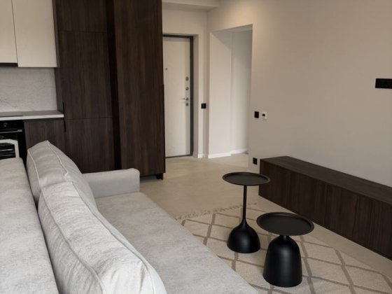 Продаж простороі квартири, клубний будинок Минай