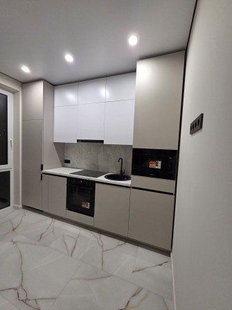 Продам 1 кімнатну затишну квартиру -78500$ - фото 1