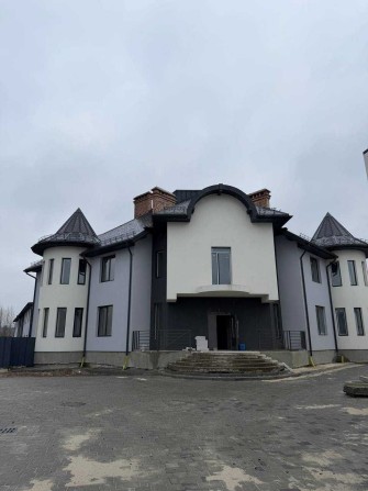 Продаж 2-кімнатної квартири у клубному будинку с. Вовчинці - фото 1