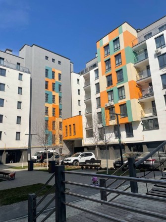 Продаж 2-кімнатної квартири, з коморю, в зданому будинкуЖК Краківський - фото 1
