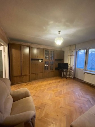 Продам 3 кімнатну квартиру - фото 1