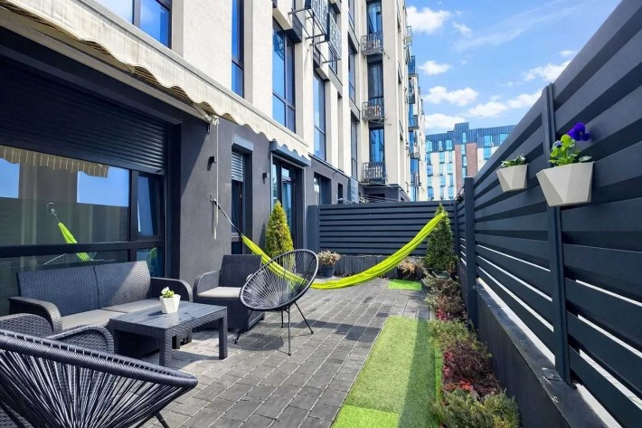 Продаж 3-кім квартири з терасою та ремонтом ЖК Шоколад - фото 1