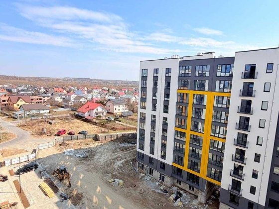 Двокімнатна квартира готова до ремонту Вовчинець