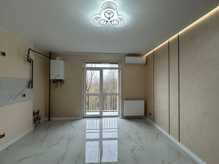 продаж 1к. квартири з якісним ремонтом біля парку Шевченка - фото 1