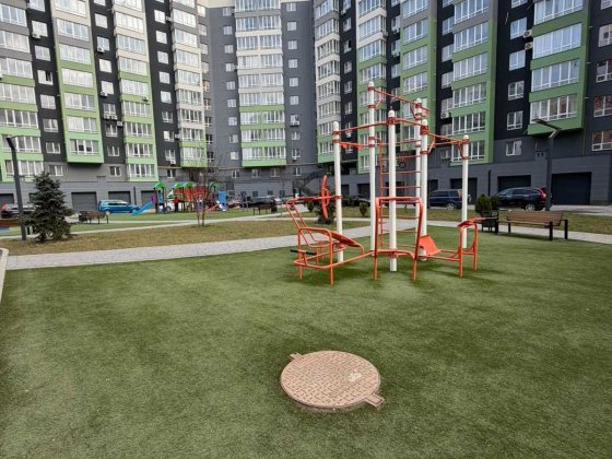 Трикімнатна квартира в ЖК Міленіум. Зданий будинок. Криховцы